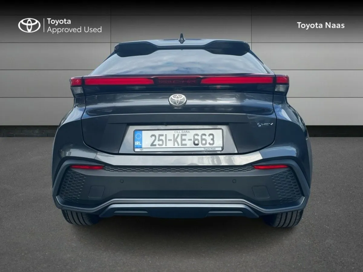Toyota C-HR *EX DEMO SAVE €2,500* C-HR HYBRID SPOR - Image 4