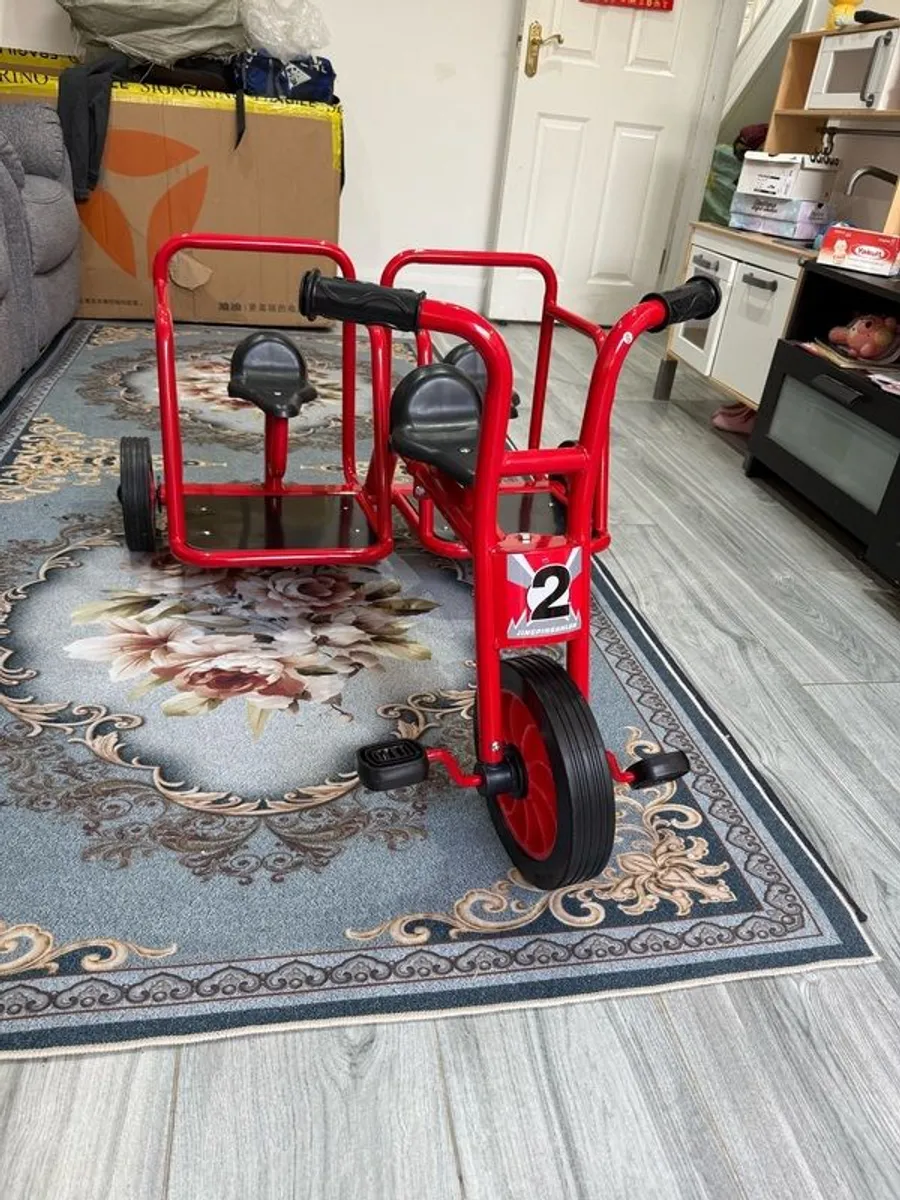 child bike Tricycle for 3 ppl - Image 2