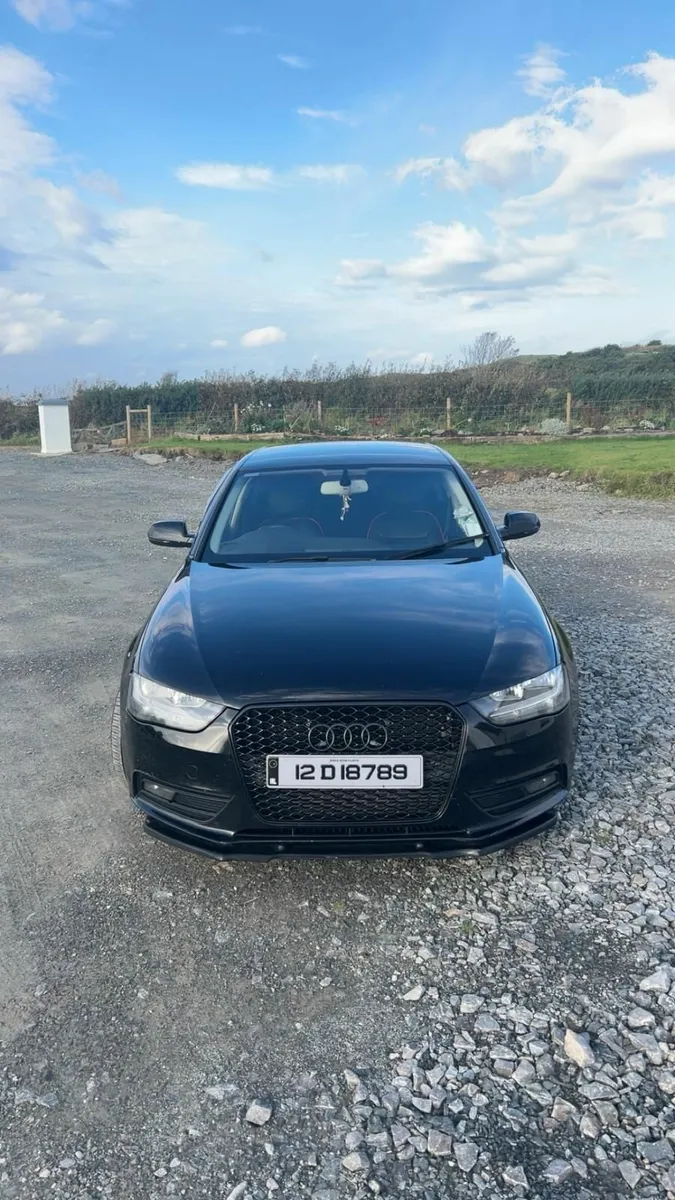 Audi A4 2012 - Image 2