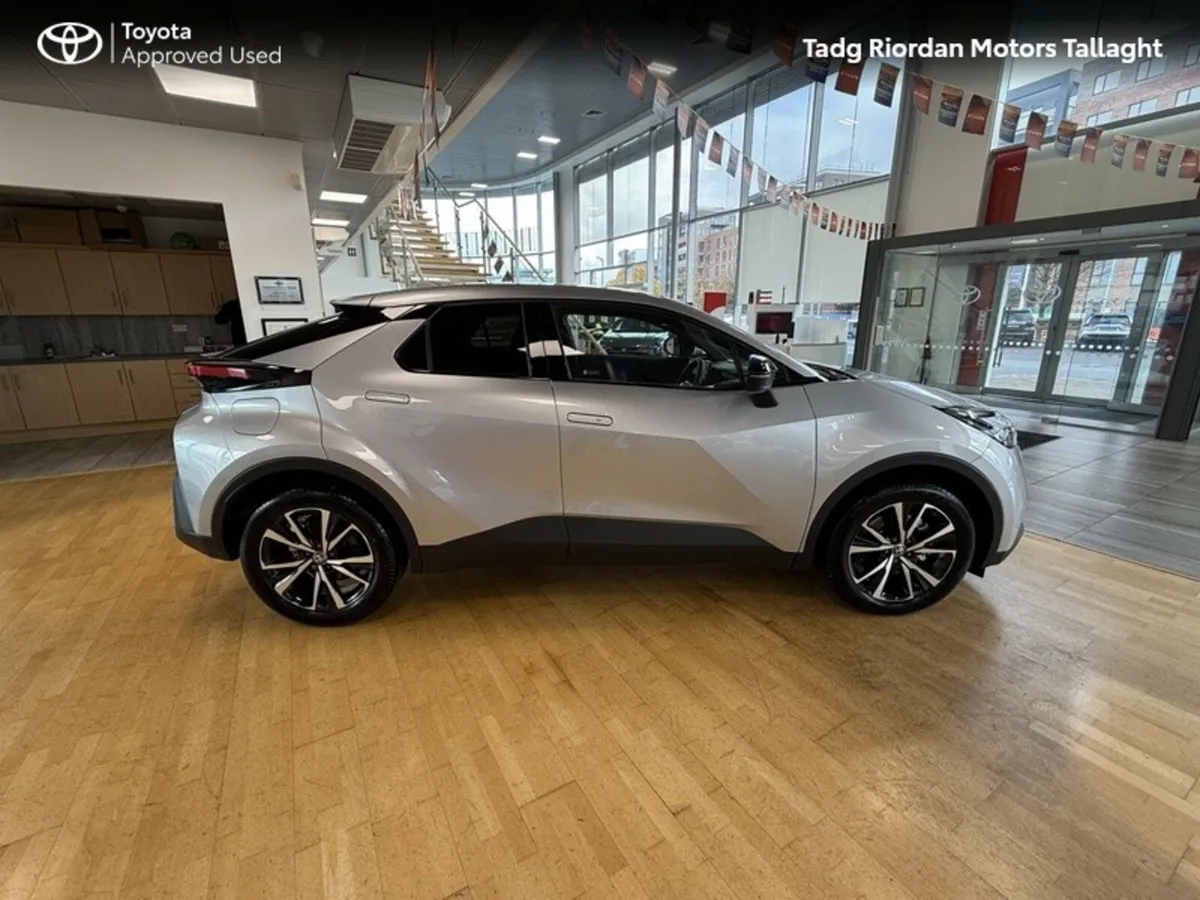 Toyota C-HR PHEV SPORT**** DEMO SALE BIG SAVINGS * - Image 3