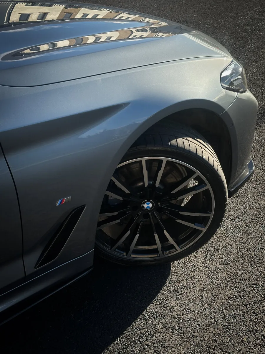 BMW 5-Series 2020 - Image 4