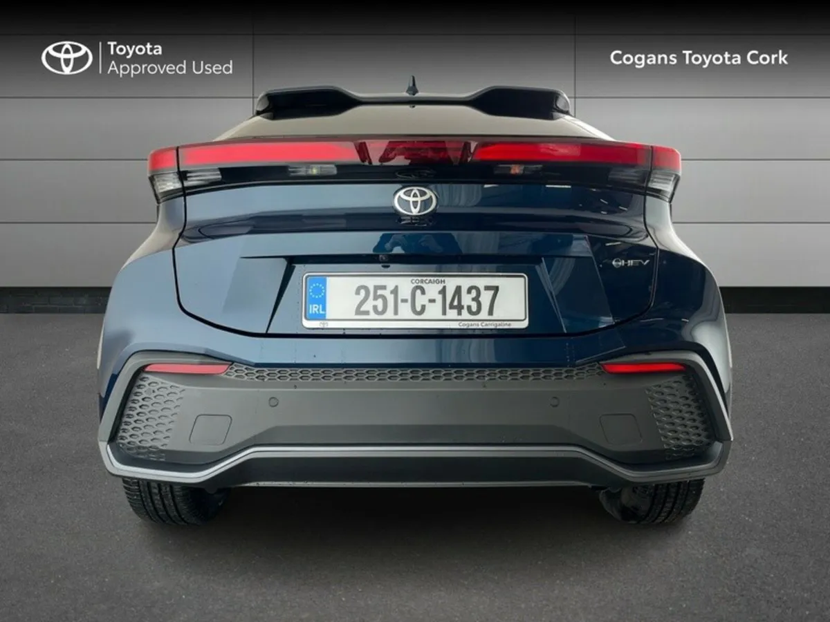Toyota C-HR C-HR Sport - Image 4