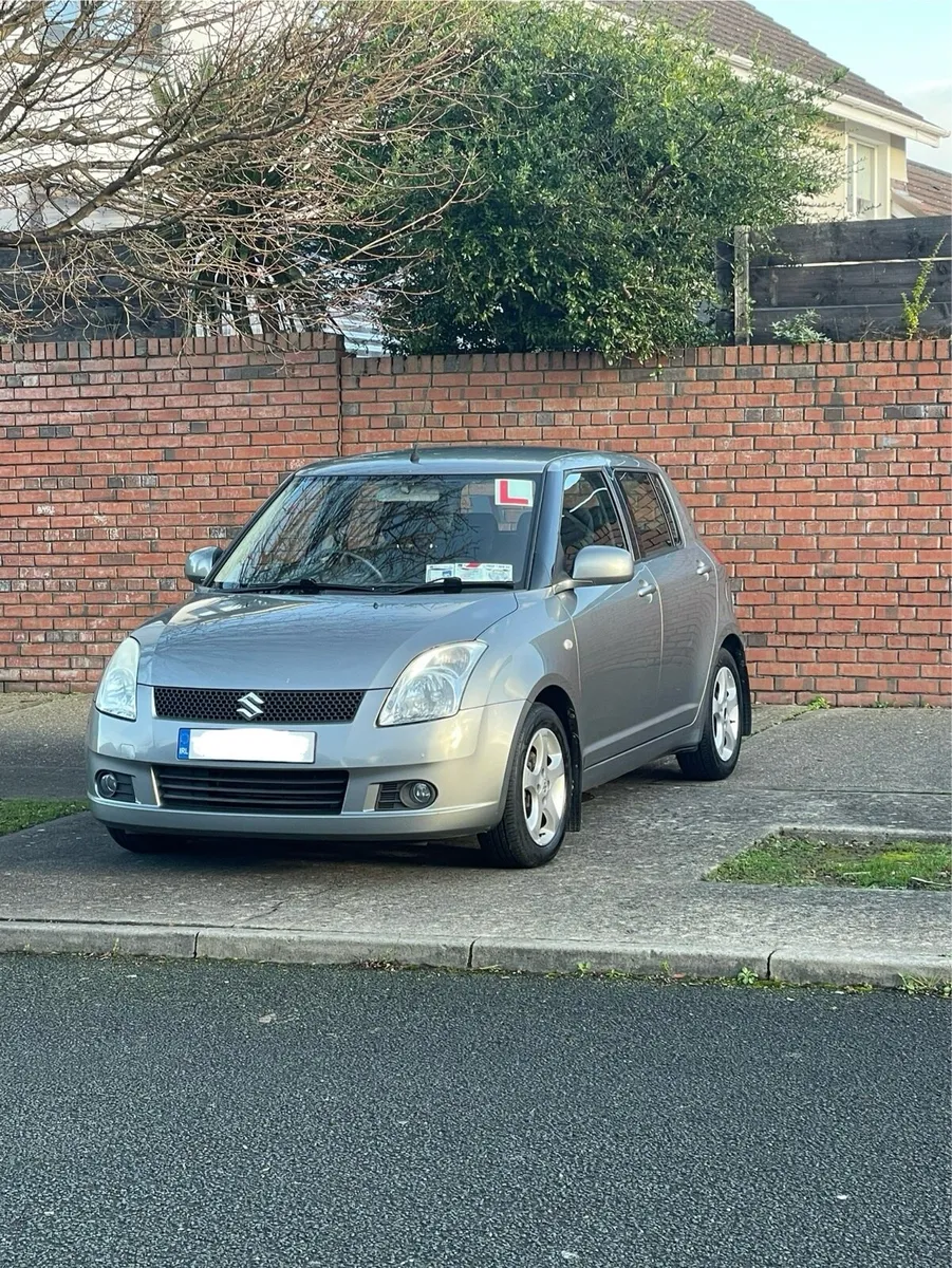Suzuki Swift - Image 1