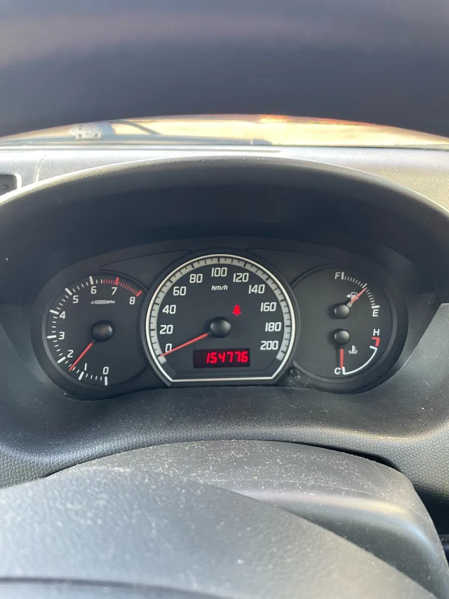 Suzuki Swift - Image 3