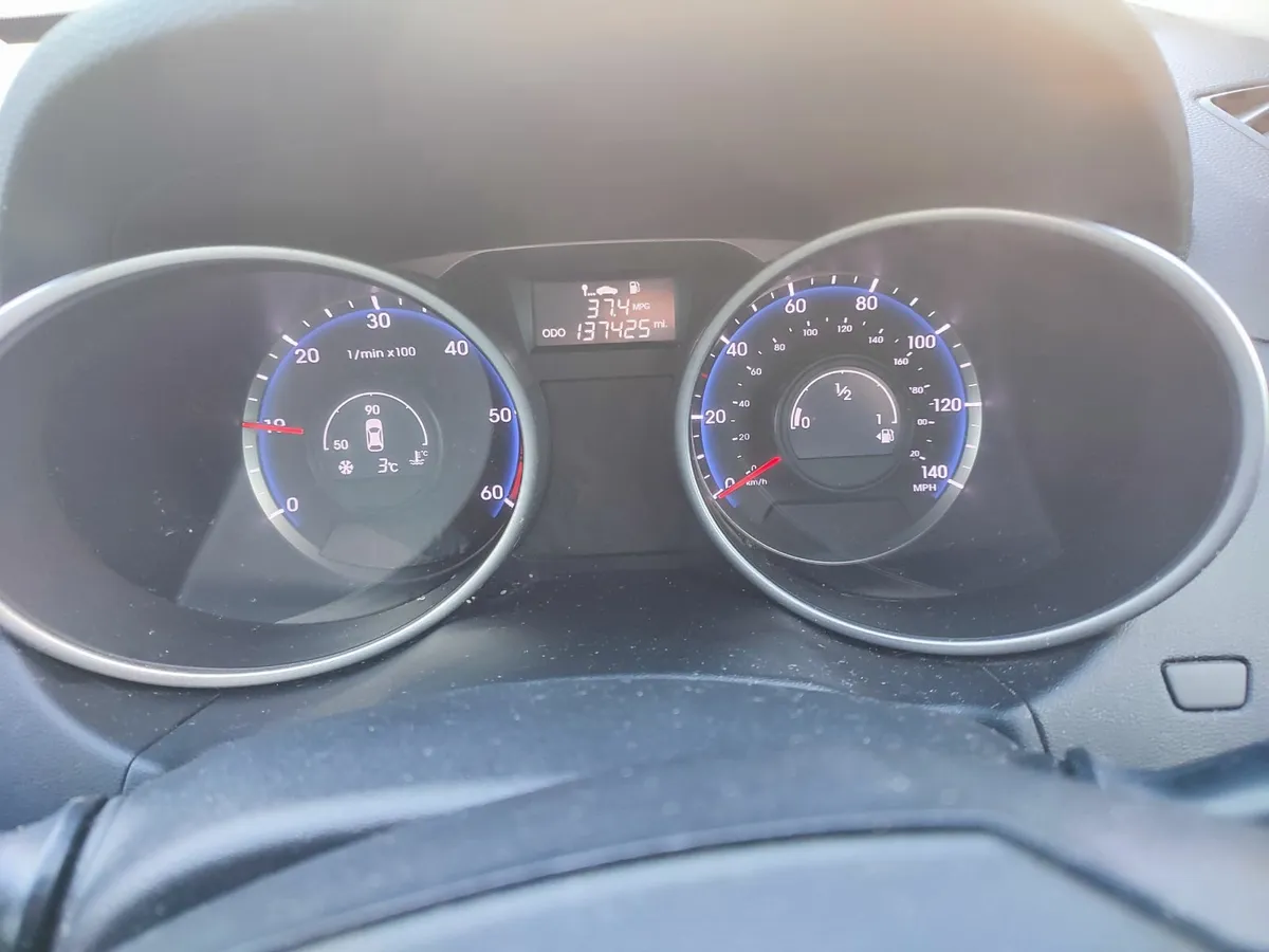 Hyundai ix35 2014 - Image 2