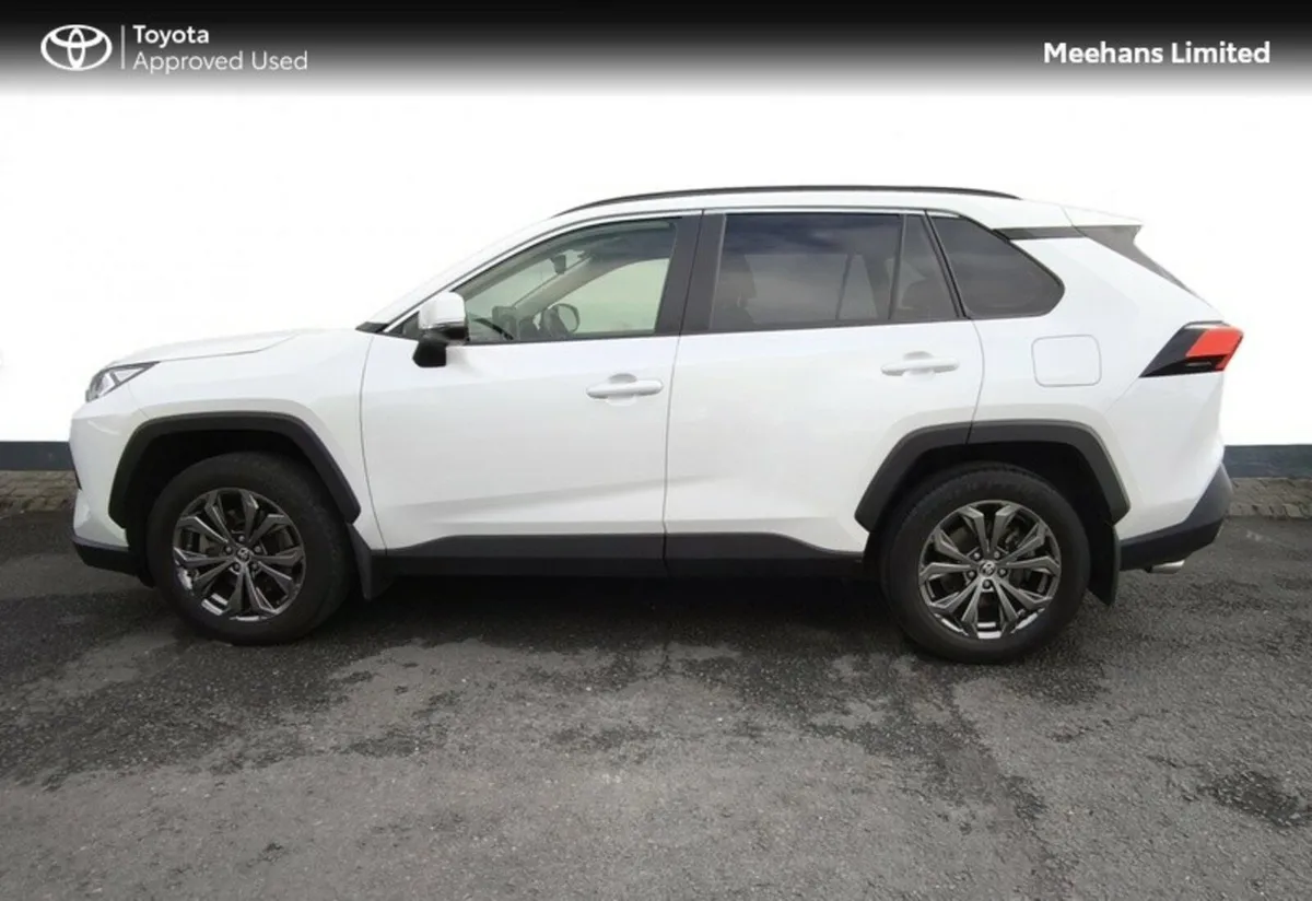 Toyota RAV4 RAV4 HYBRID SOL 4DR AUTO - Image 3