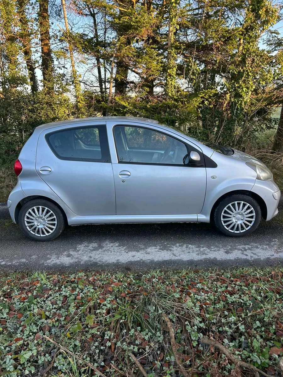 Toyota Aygo 2006 - Image 2