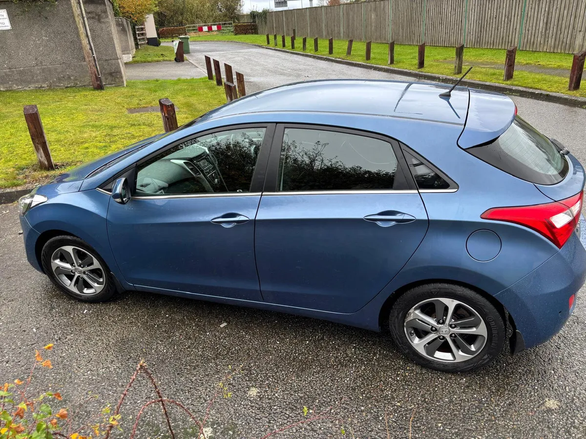Hyundai i30 2016 - Image 2