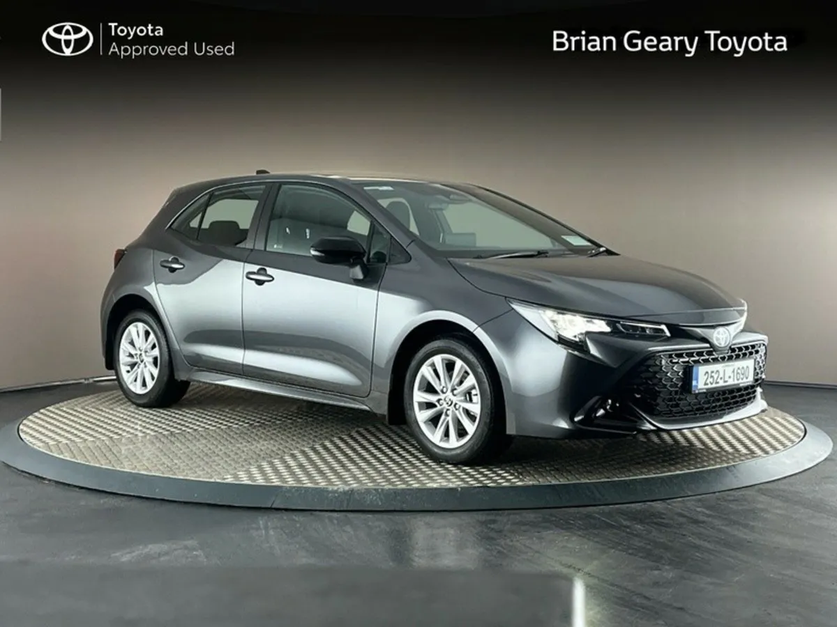 Toyota Corolla HYBRID LUNA H/B - Image 1