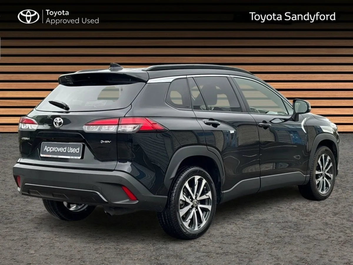 Toyota Corolla Cross 1.8 HYBRID SPORT // REAR CAME - Image 2