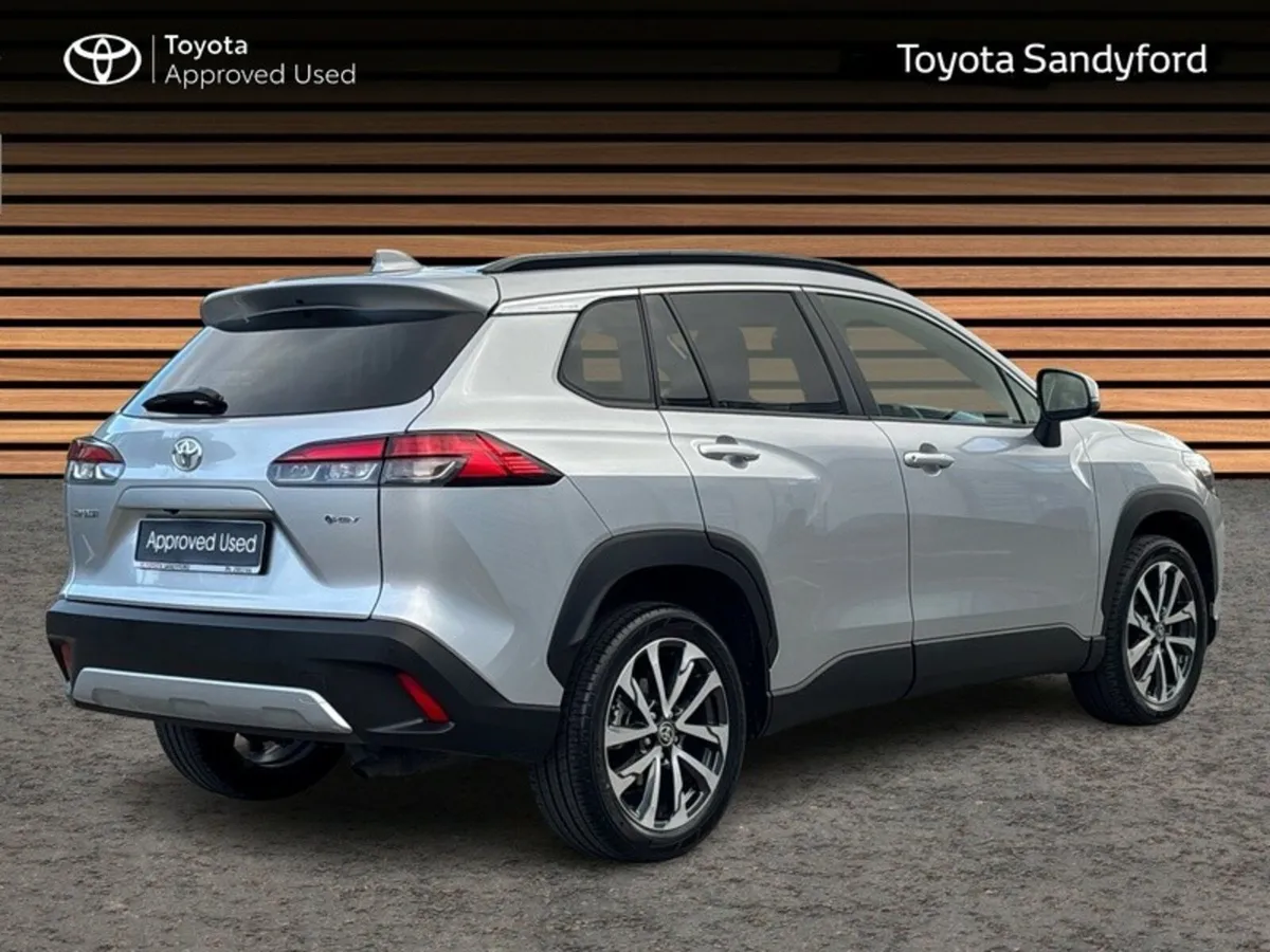 Toyota Corolla Cross 1.8 HYBRID SPORT // REAR CAME - Image 2