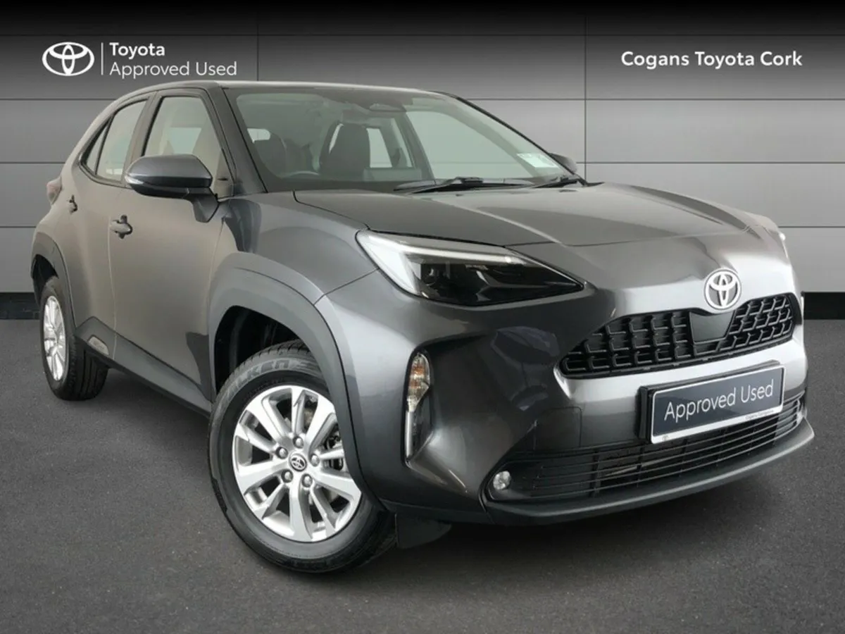 Toyota Yaris Cross YARIS CROSS LUNA - Image 1