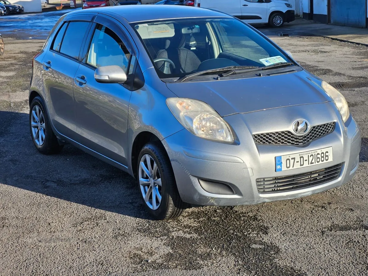 2007 Toyota Yaris automatic - Image 1