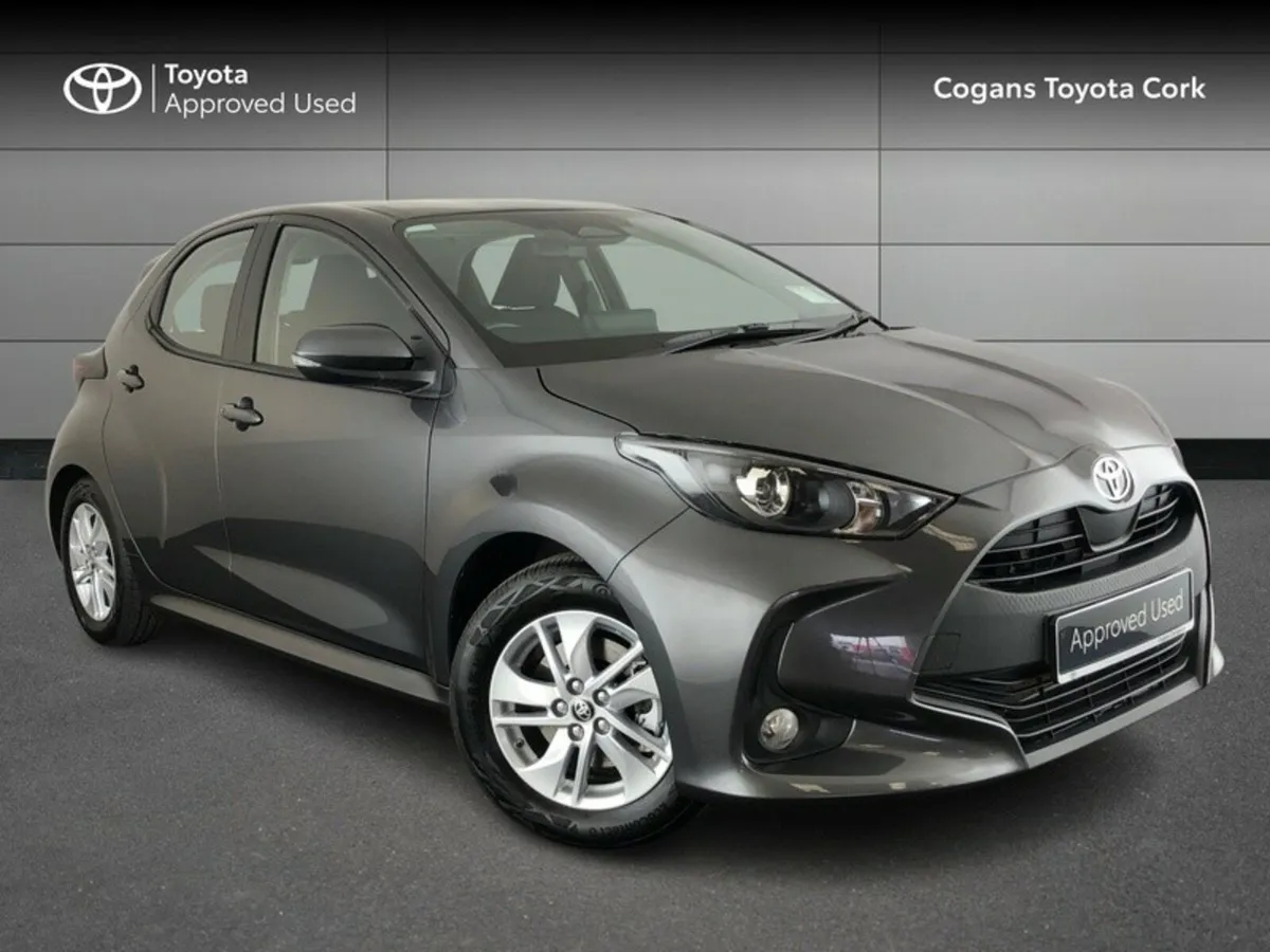 Toyota Yaris Hybrid Luna - Image 1