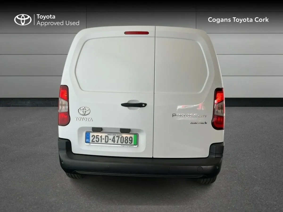 Toyota Proace City PROACE City EV SWB - Image 4
