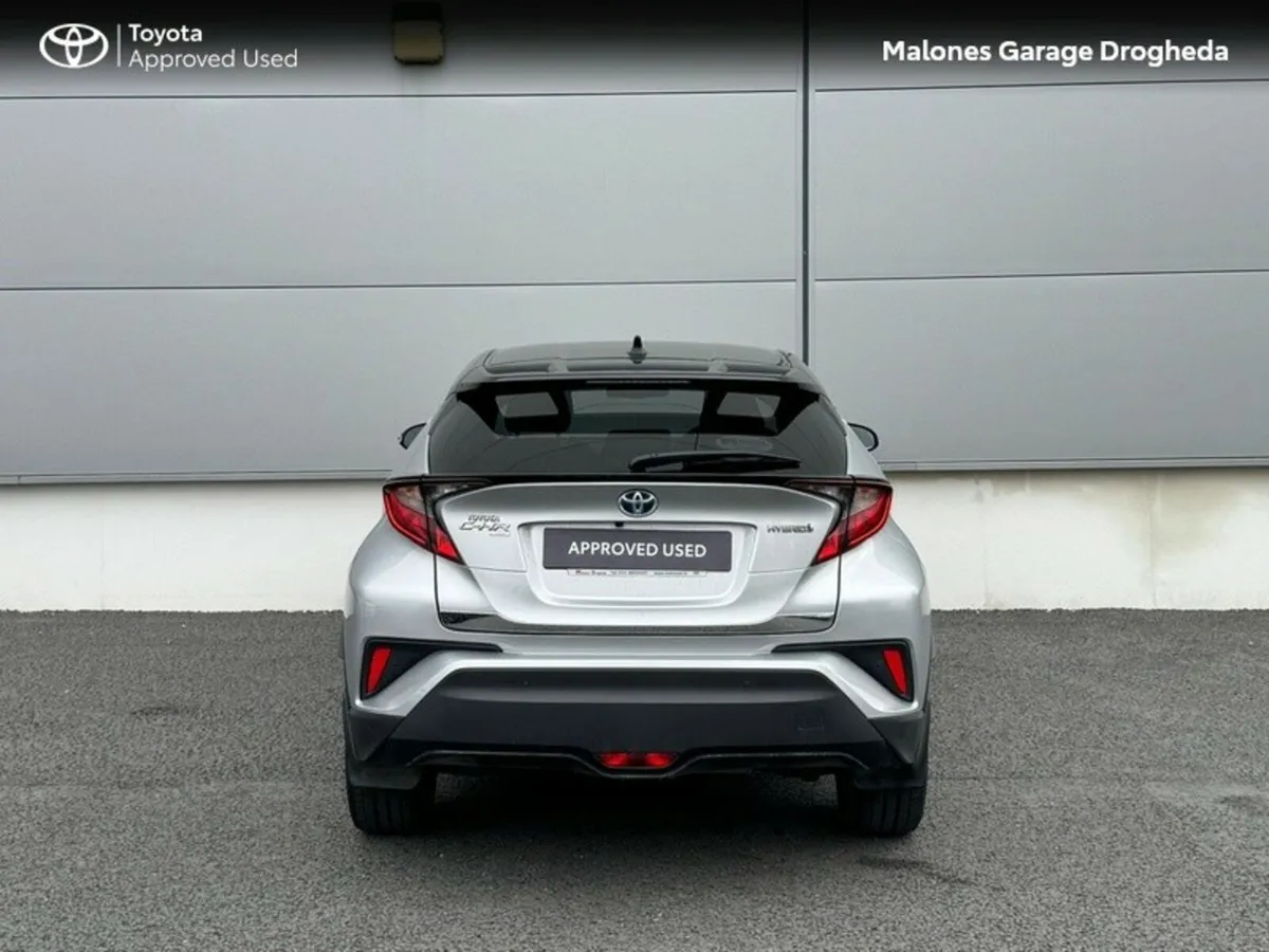 Toyota C-HR 1.8 Hybrid Sport Bi-Tone Call Now : 04 - Image 4