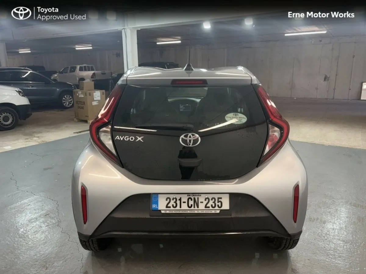 Toyota Aygo X AYGO X 1.0 PULSE - Image 4