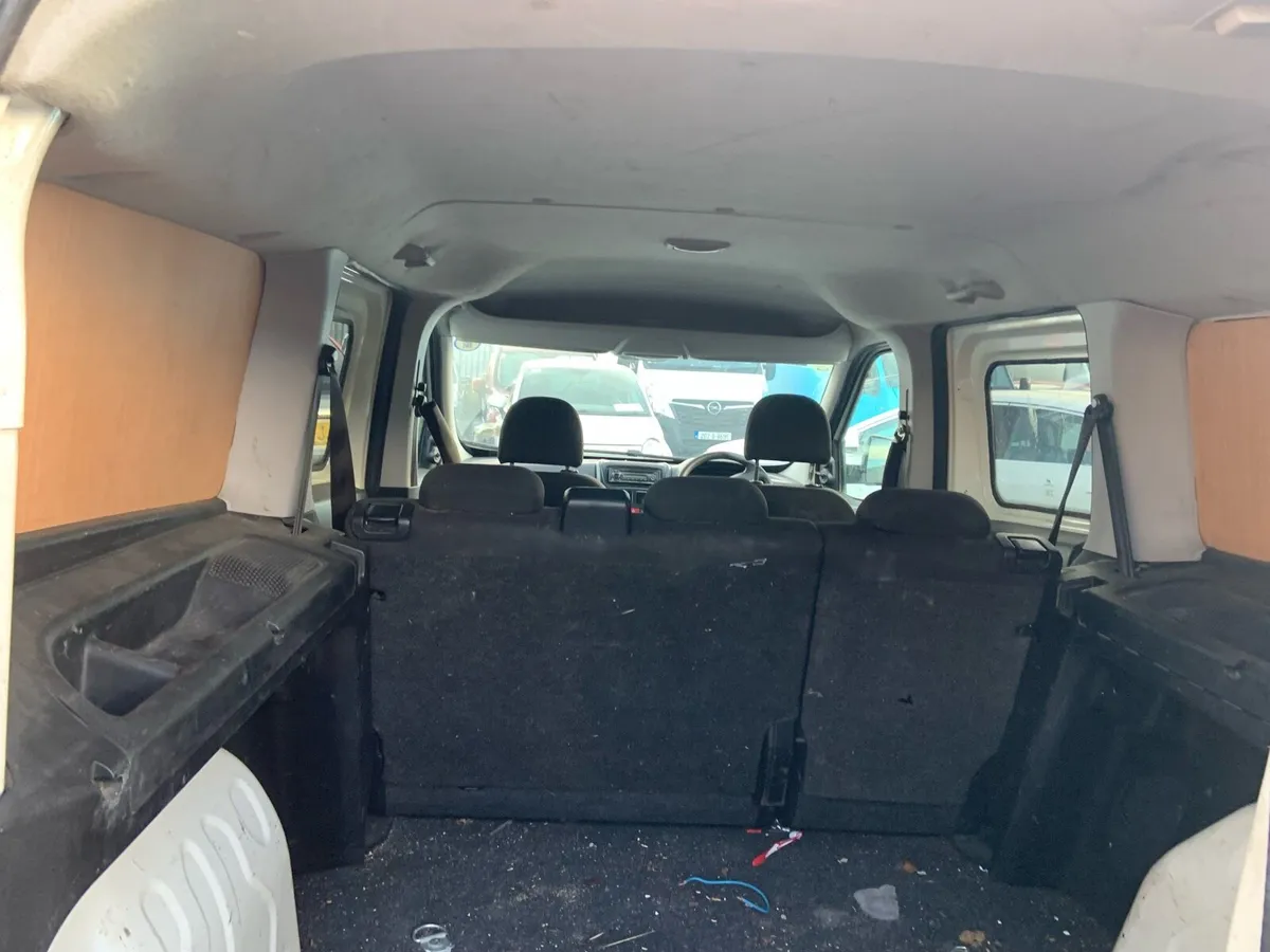 Opel combo crew cab new doe - Image 3