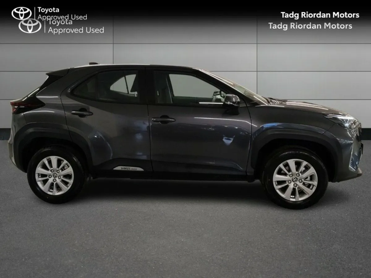 Toyota Yaris Cross LUNA - Image 3