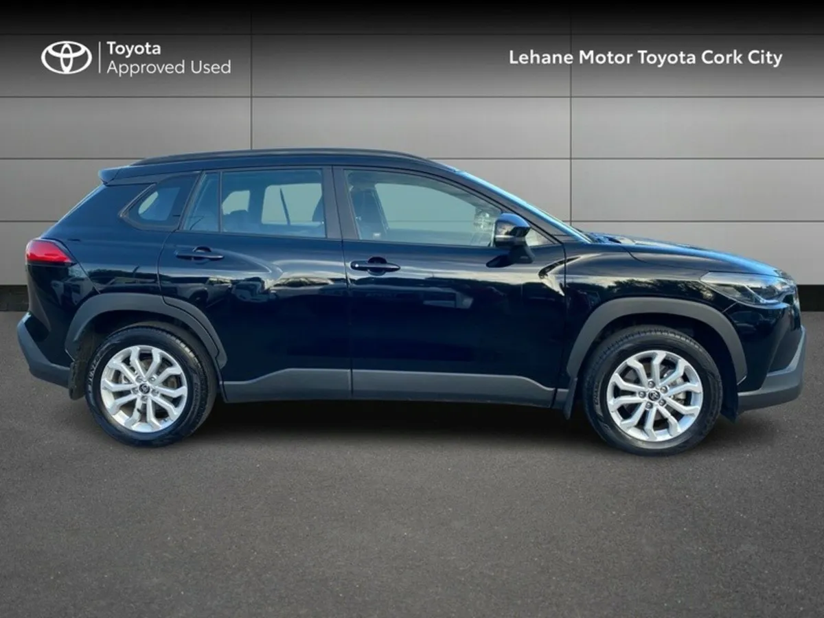 Toyota Corolla Cross COROLLA CROSS 1.8 LUNA - Image 3