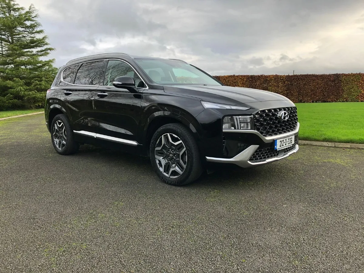 Hyundai Santa Fe 2021 - Image 4