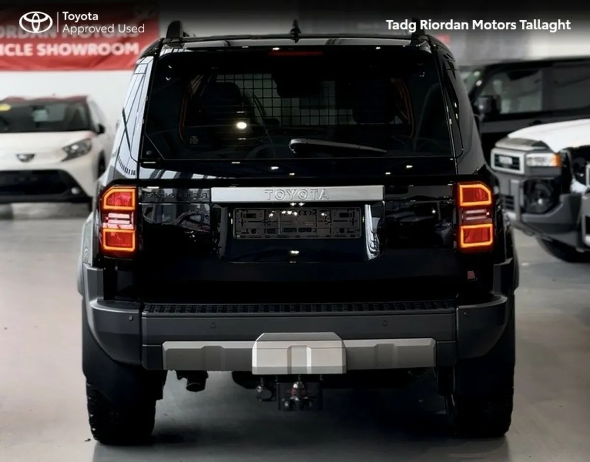Toyota Land Cruiser *** AVAILABLE FOR 261 DELIVERY - Image 4