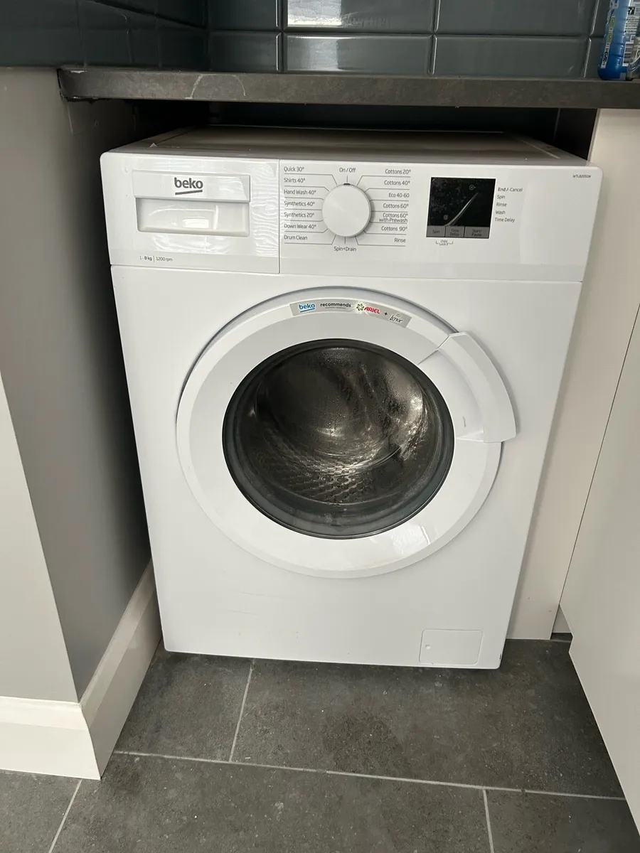 Beko 8kg washing machine as new