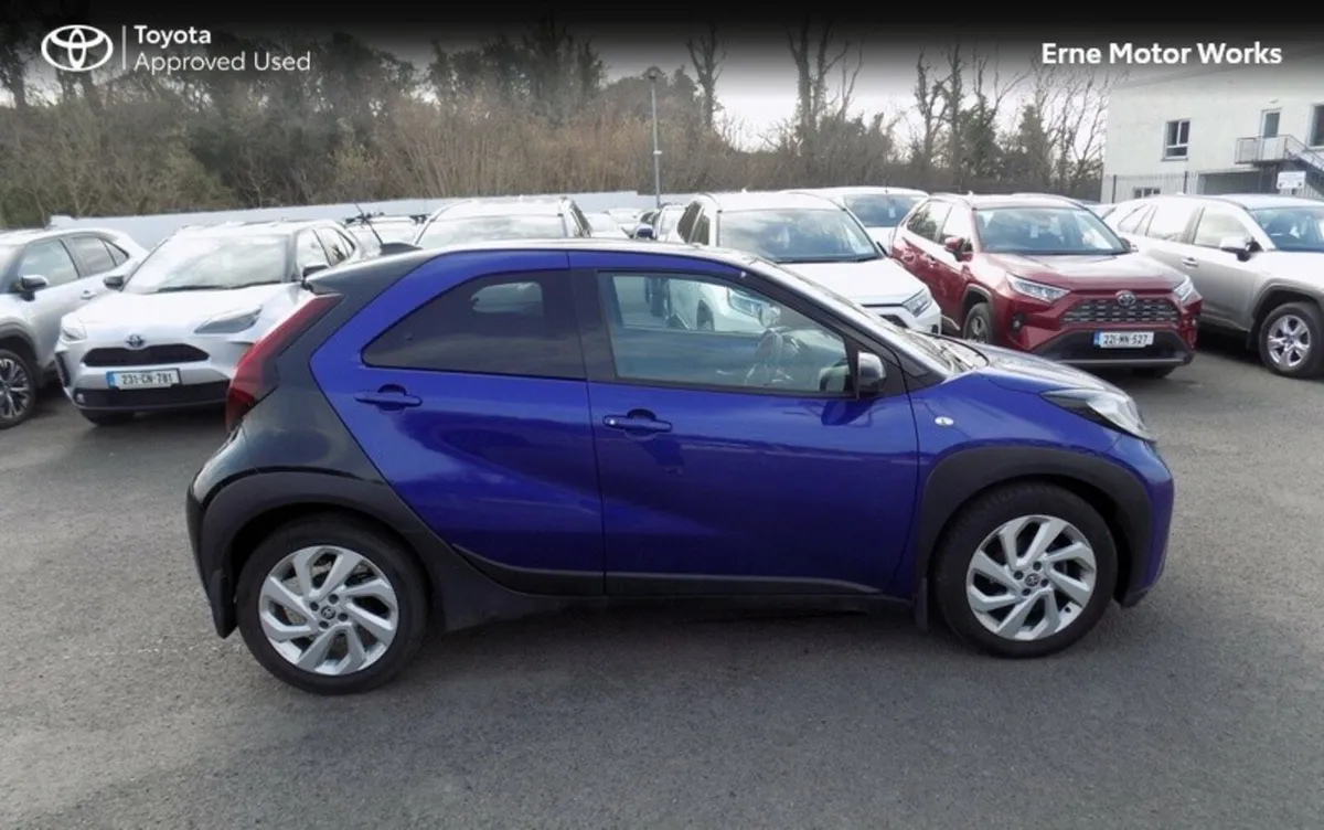 Toyota Aygo X AYGO X DESIGN - Image 3