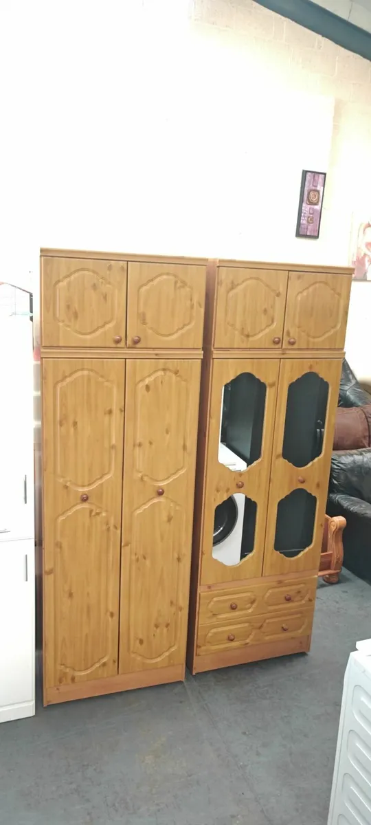 Double Wardrobe - Image 4