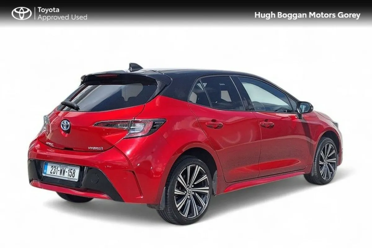 Toyota Corolla LUNA SPORT HB 4DR AUTO - Image 2