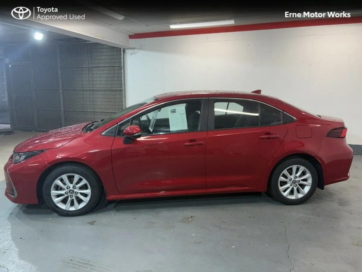 Toyota Corolla COROLLA LUNA SALOON - Image 2
