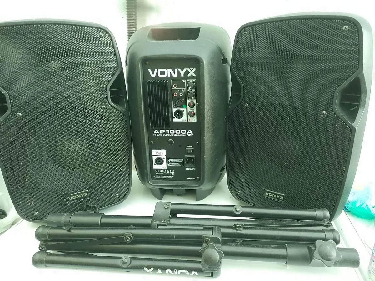 3 of Vonyx AP1000A active speakers - Image 2