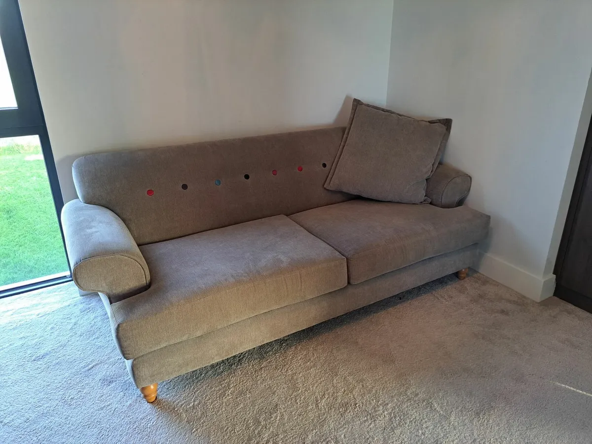 Sofa - Image 3