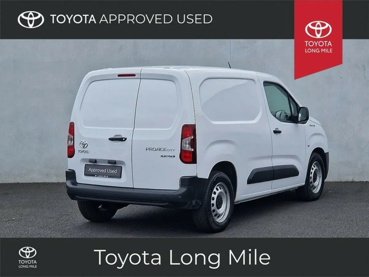 Toyota Proace City 50kWh Swb Gx 3dr Display Model - Image 3