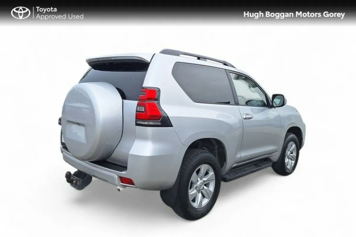 Toyota Land Cruiser LAND CRUISER SWB AUTO - Image 2