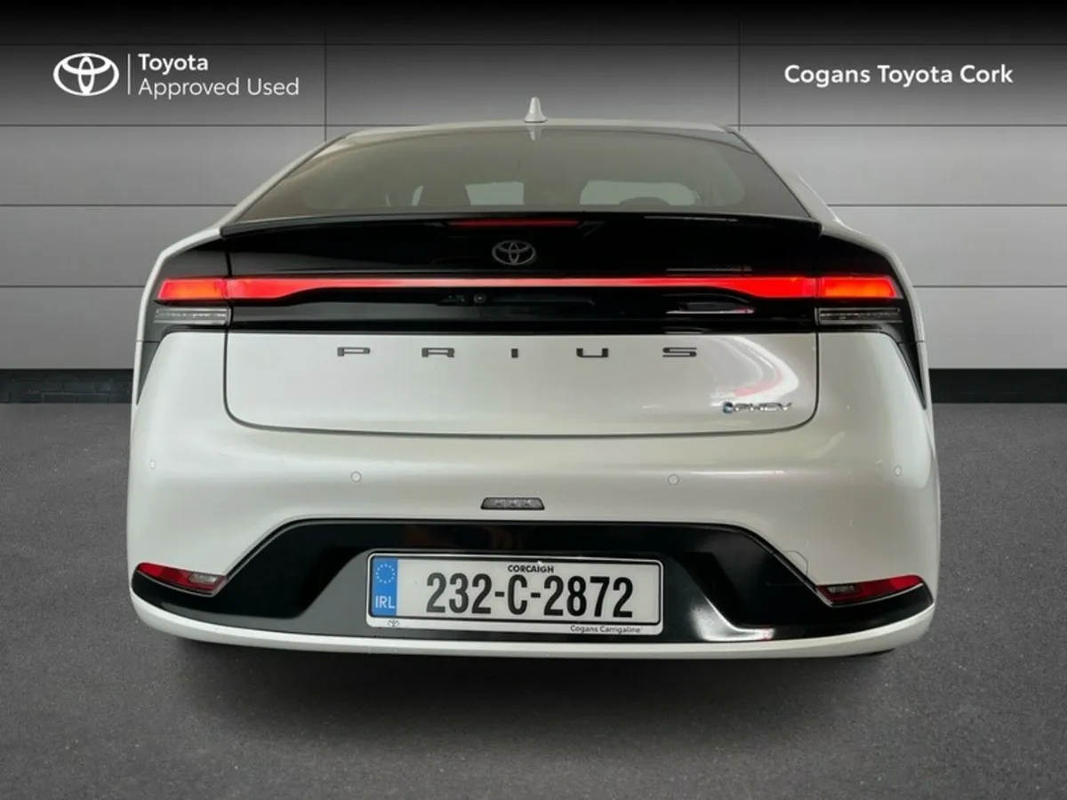 Toyota Prius PRIUS PLUG-IN HYBRID - Image 4