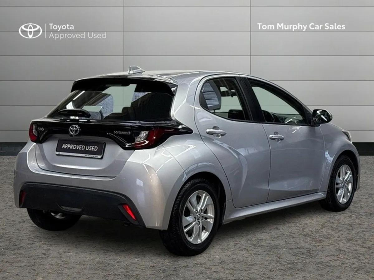 Toyota Yaris yaris hybrid luna - Image 2