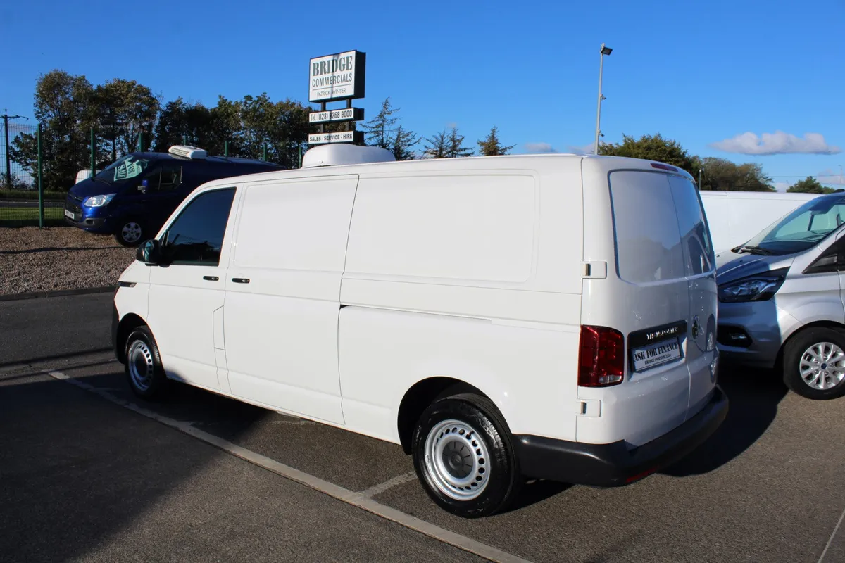 2021 Volkswagen Transporter T32 LWB Chiller - Image 4