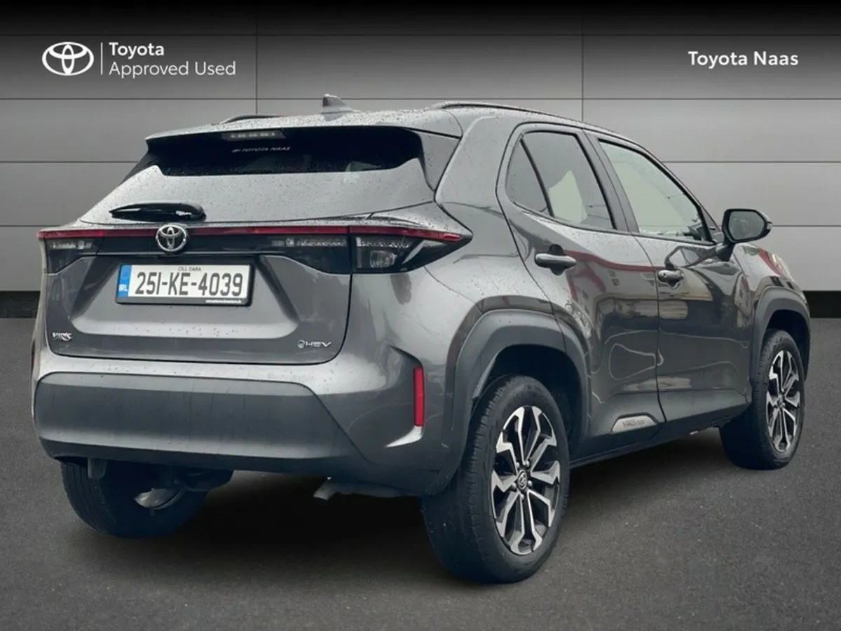 Toyota Yaris Cross YARIS CROSS L-SPORT MONO - Image 2