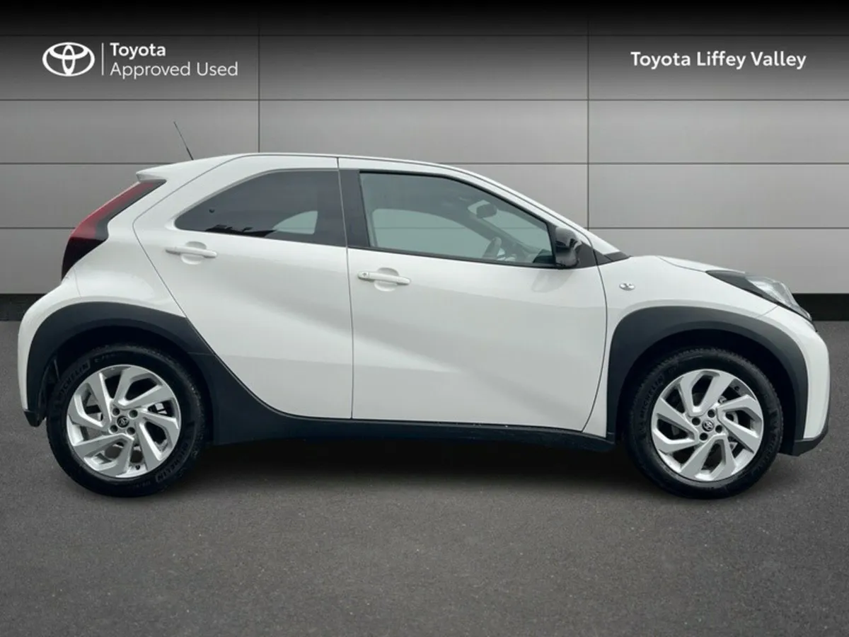 Toyota Aygo X AYGO X PULSE - Image 3