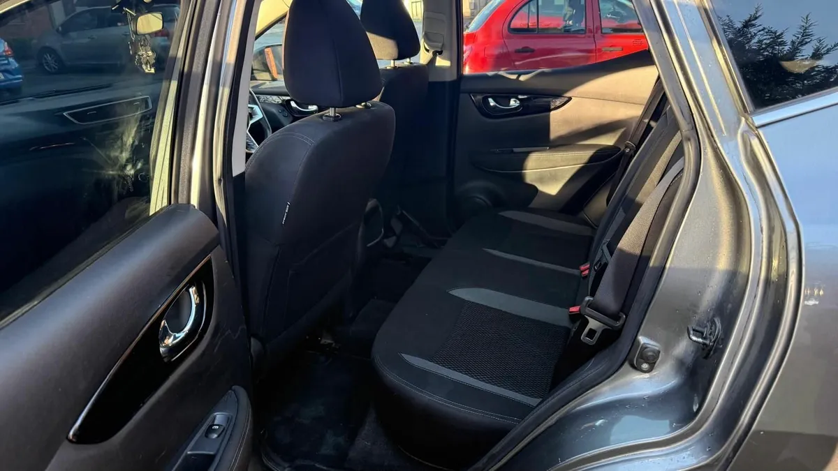 Nissan Qashqai 2018 - Image 3