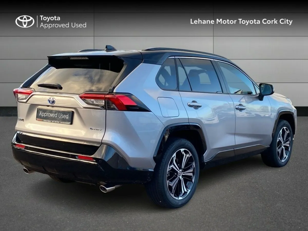 Toyota RAV4 RAV4 PLUG-IN HYBRID SPORT - Image 2