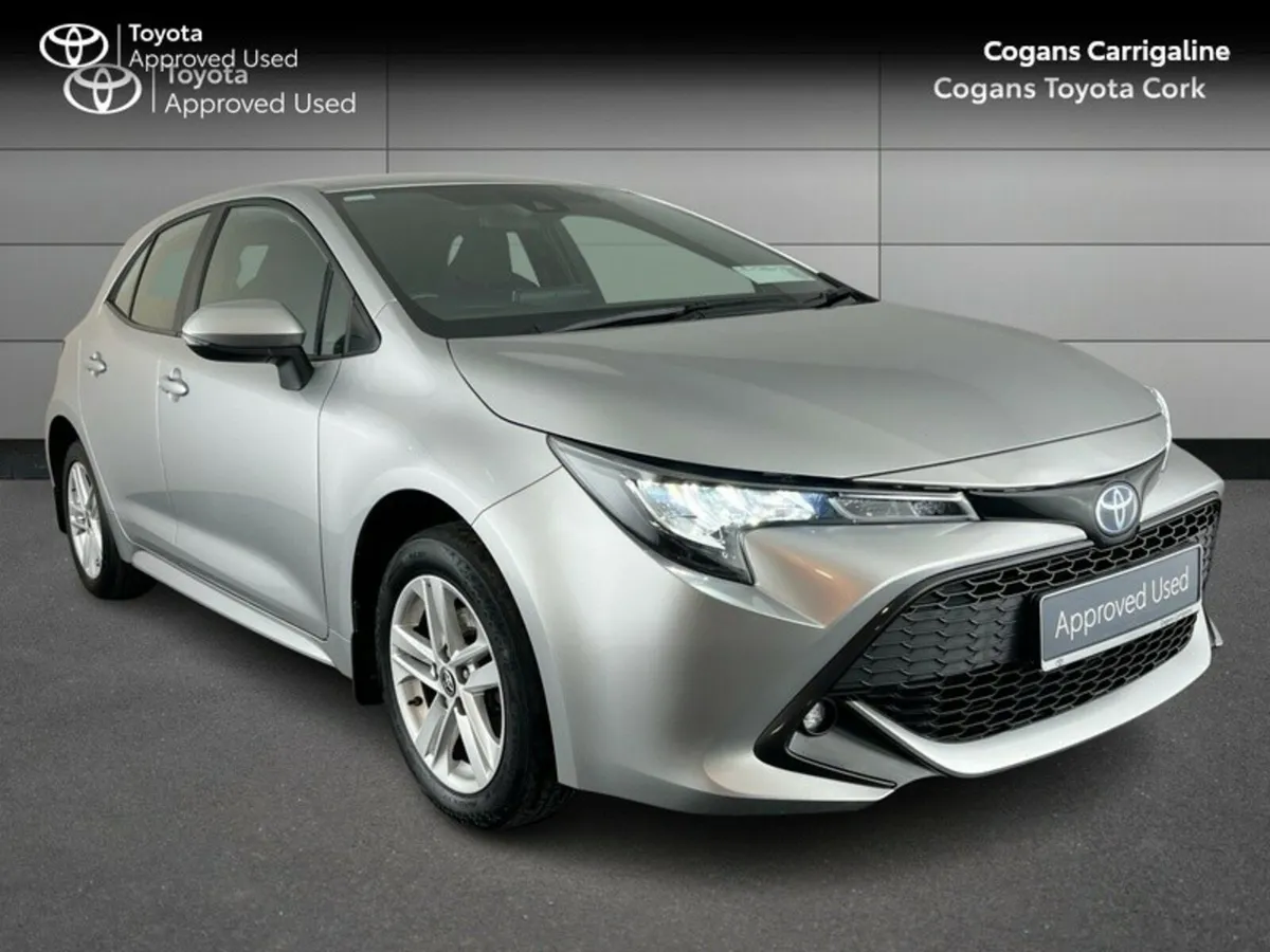 Toyota Corolla LUNA H/B 4DR AUTO HYBRID - Image 1