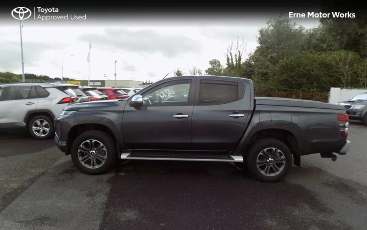 Mitsubishi L200 INSTYLE 6AT 4DR AUTO 2.5 DID CR 4W - Image 1