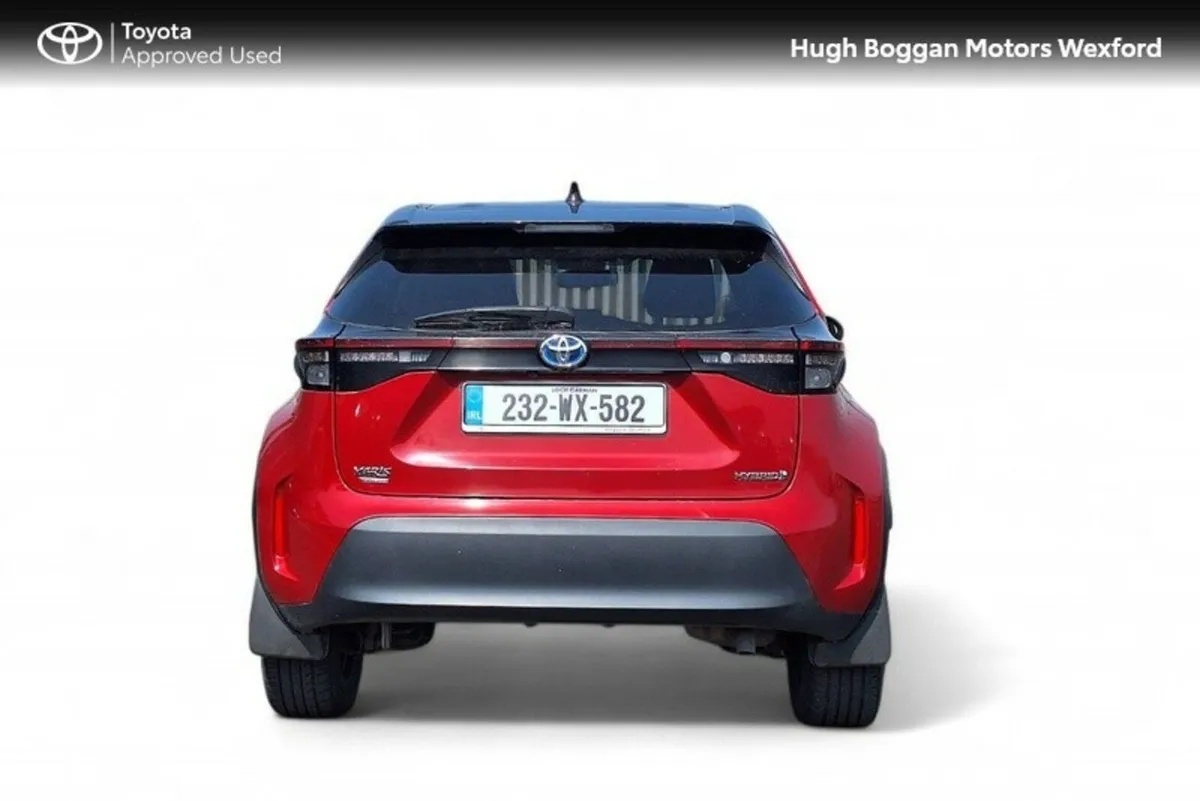 Toyota Yaris Cross 232 REG SPORT BI TONE ONE OWNER - Image 4