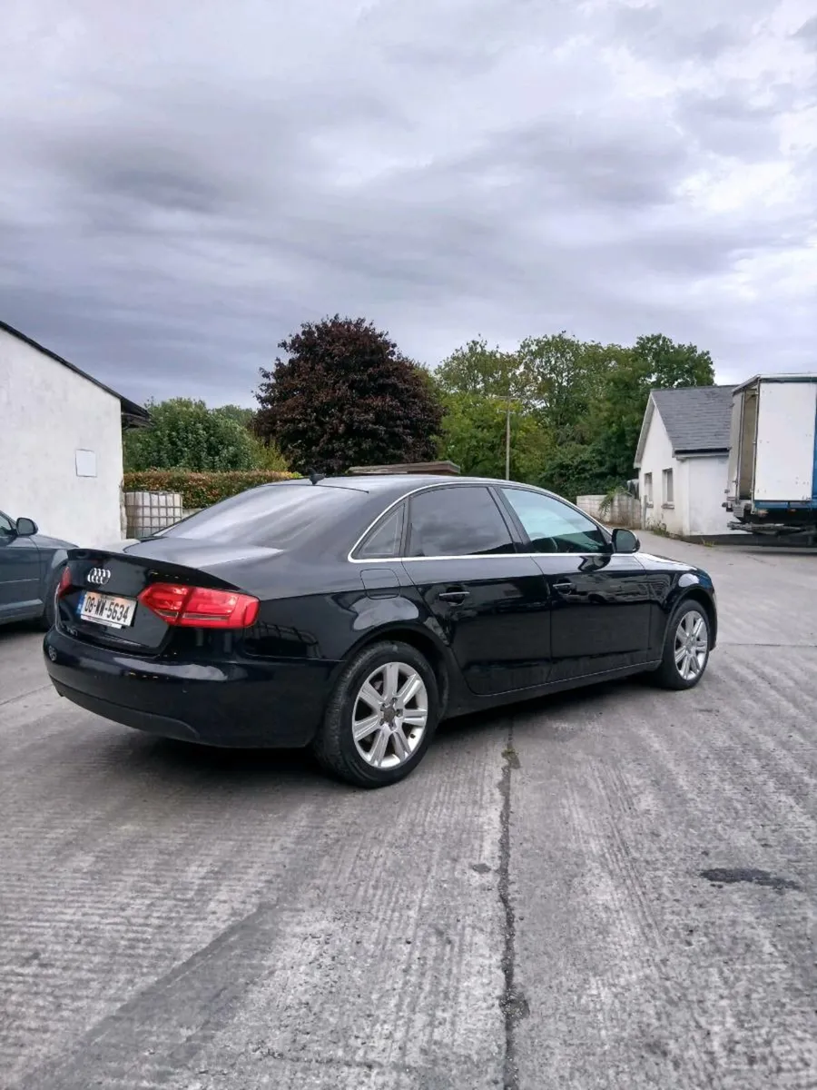 Audi A4 - Image 2