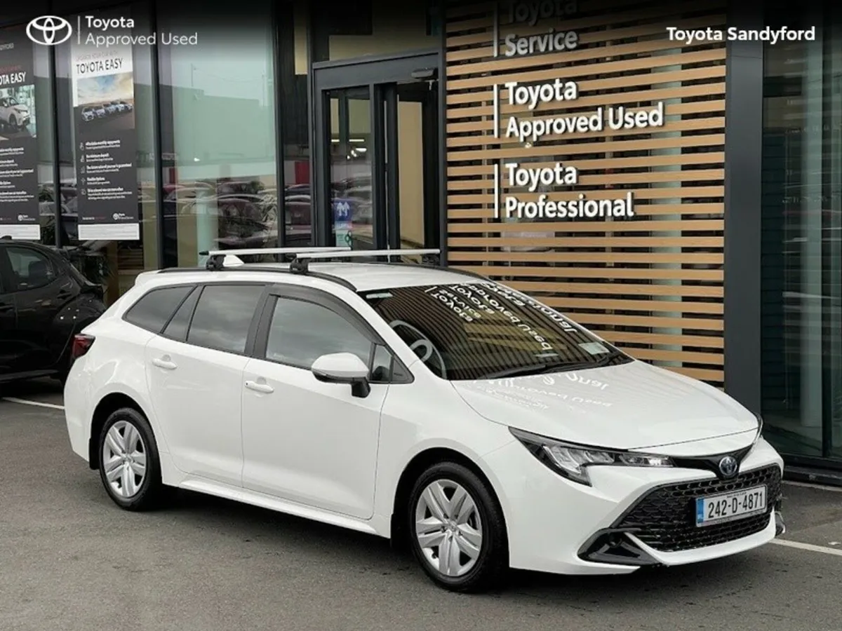 Toyota Corolla COMMERCIAL VAN HYBRID ESTATE AUTOMA - Image 1