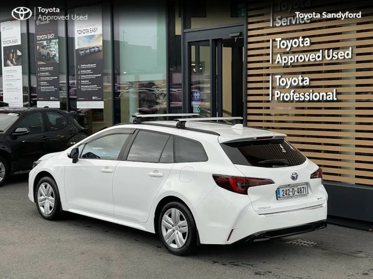 Toyota Corolla COMMERCIAL VAN HYBRID ESTATE AUTOMA - Image 3