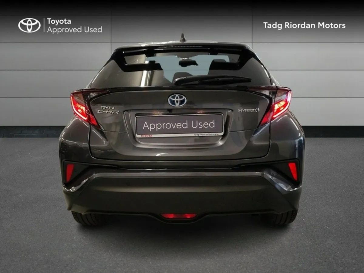Toyota C-HR HYBRID SPORT 4DR AUTO* PRICE REDUCTION - Image 4
