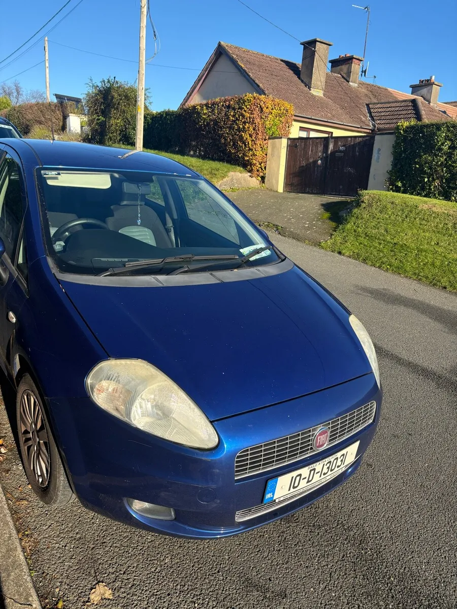 Blue Fiat Punto low mileage - Image 1